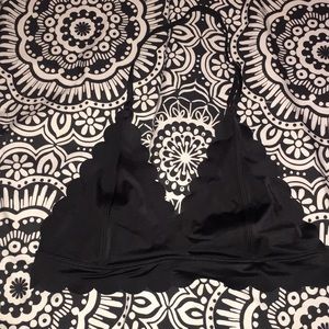 Aeropostale bralette, scalloped style in size M